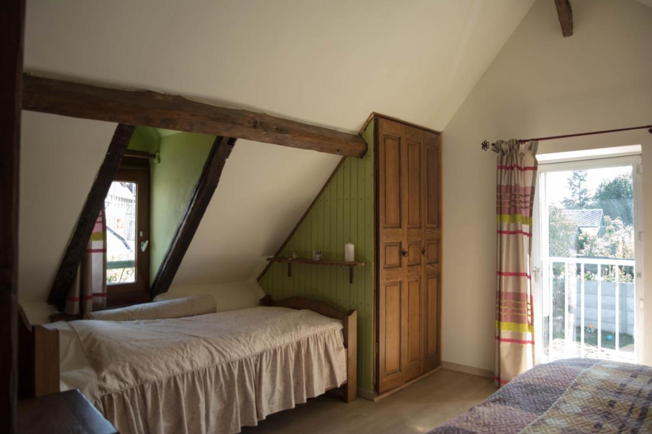 Repos En Normandie Damville Exterior photo